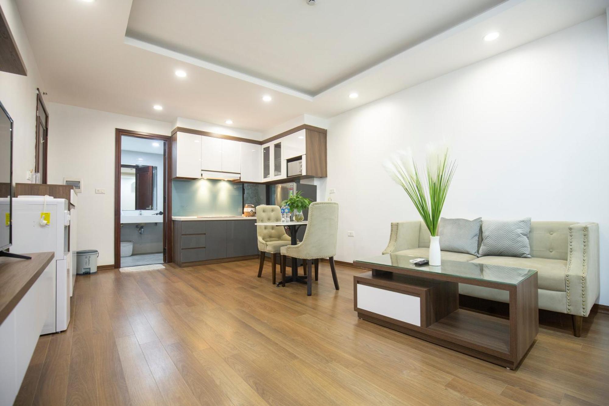 Căn hộ Sumitomo 18 - Lane 551 Kim Ma Street *